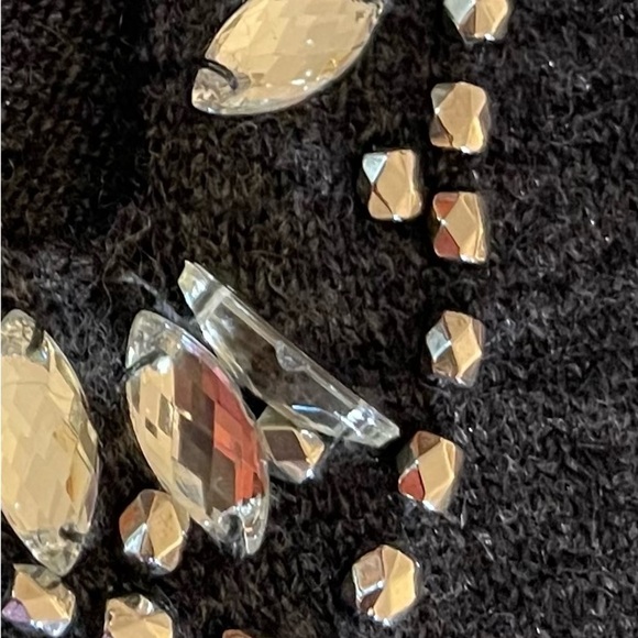 NWT. $80R INC Embellished Keyhole Sweater Size Large  Heather Onxy - Picture 5 of 6